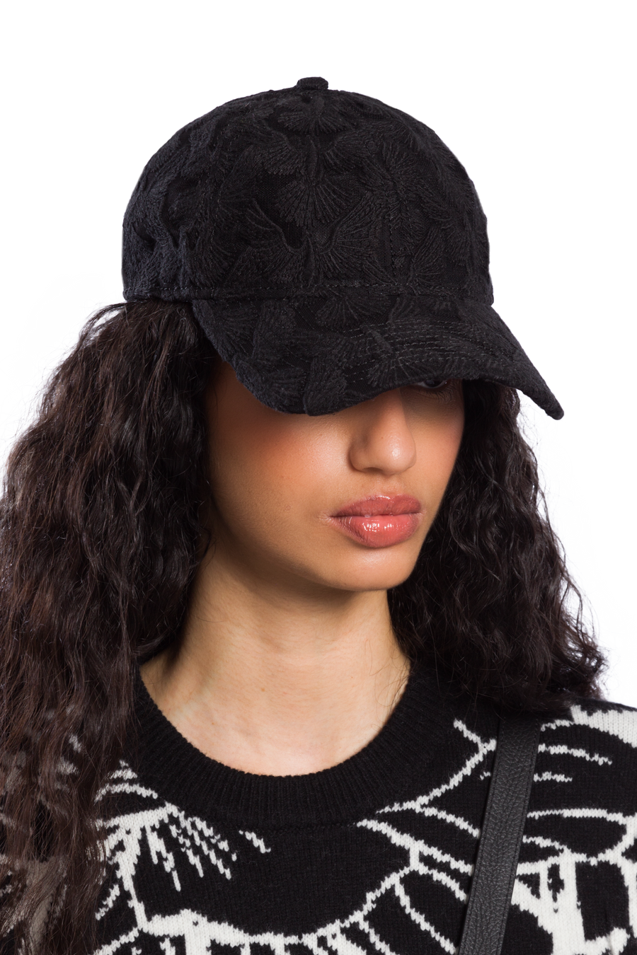 3.PARADIS & New Era - Black 9TWENTY Cap Unity Tulle Doves